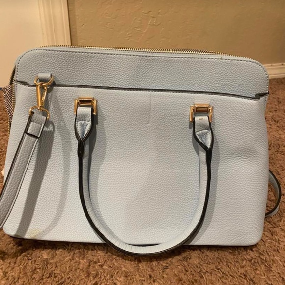 Pastel Blue purse - Picture 5 of 7